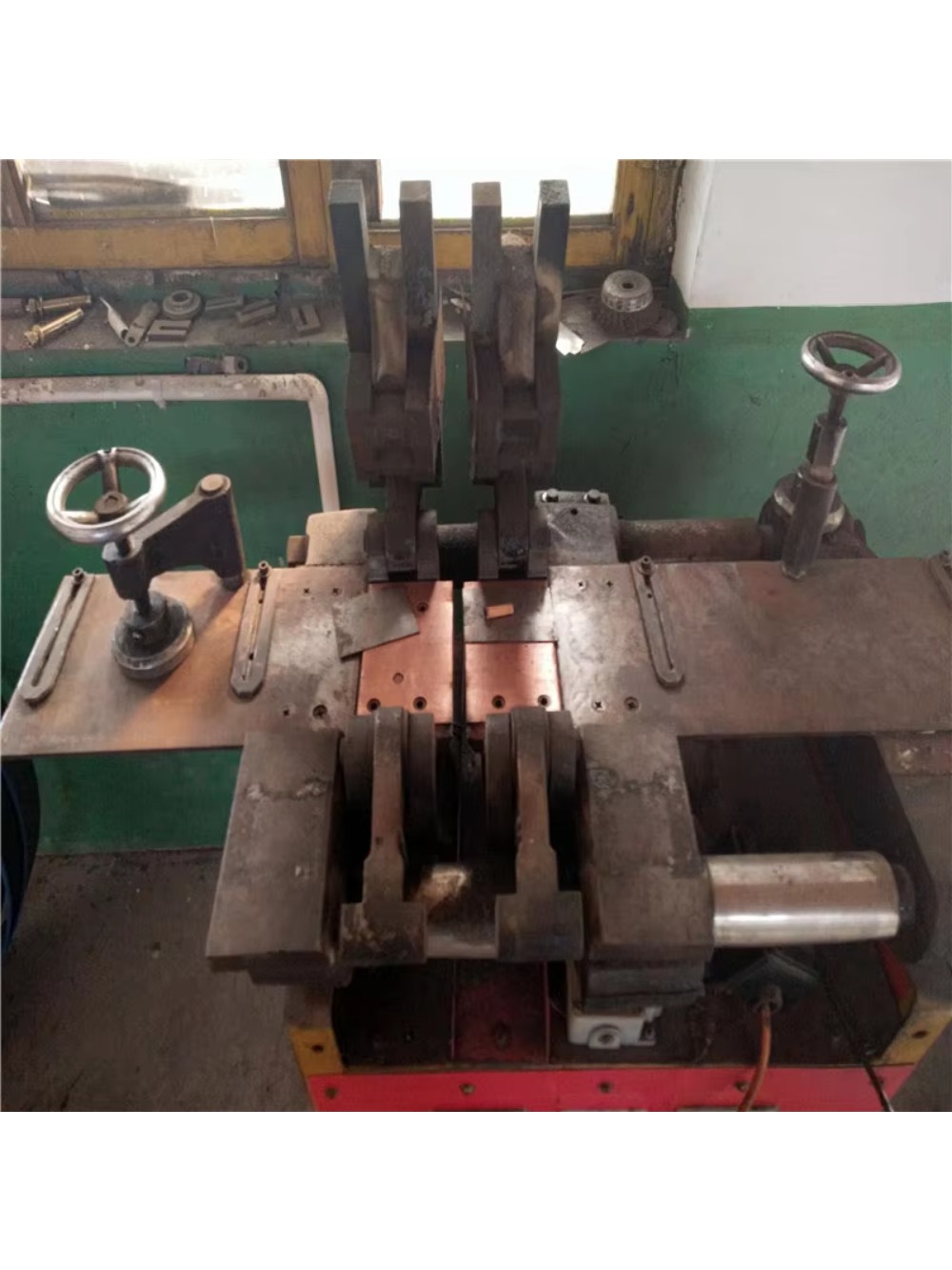 เครื่องเชื่อมใบเลื่อยสายพาน - Band Saw Blade บทวิจารณ์และราคา
