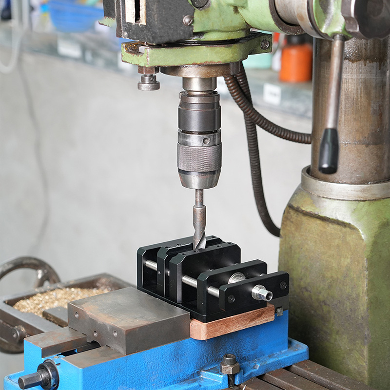 ตัวหนีบไม้แบบปรับศูนย์ได้เองสำ - Woodworking Bench Vise บทวิจารณ์และราคา